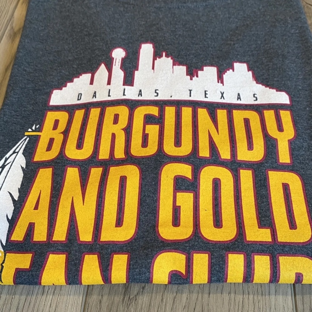 Washington Redskins Football Burgundy & Gold Fan Club T Shirt Men’s L Dallas TX - Picture 10 of 10